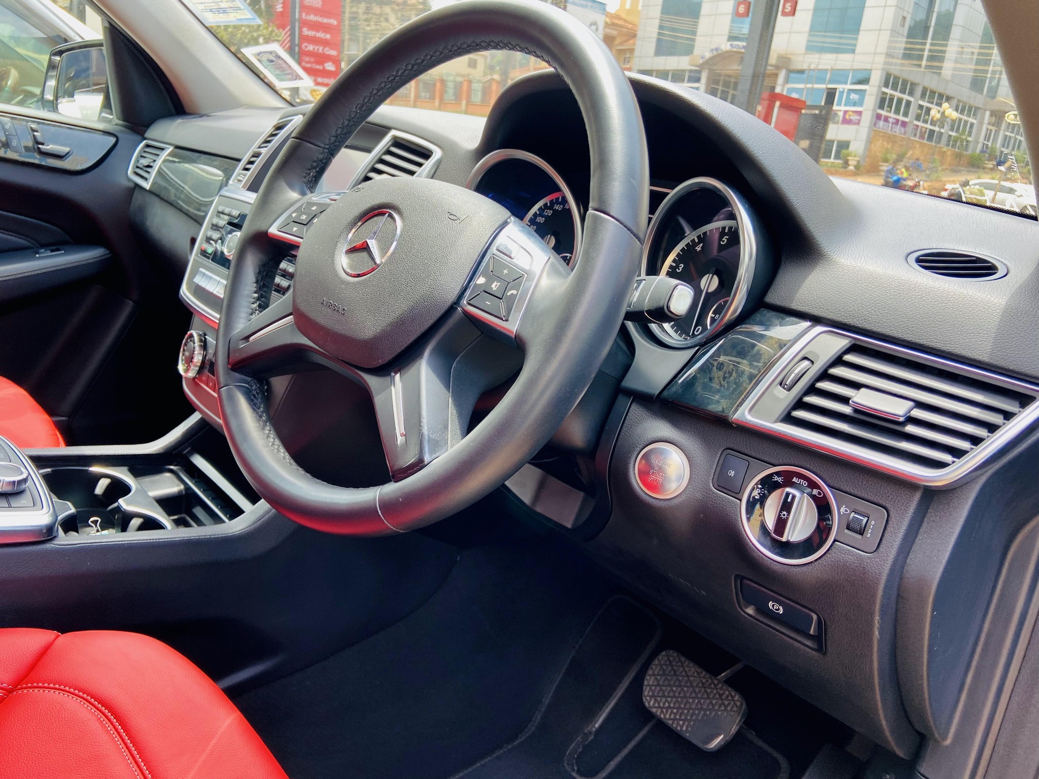 Mercedes Benz M-Class