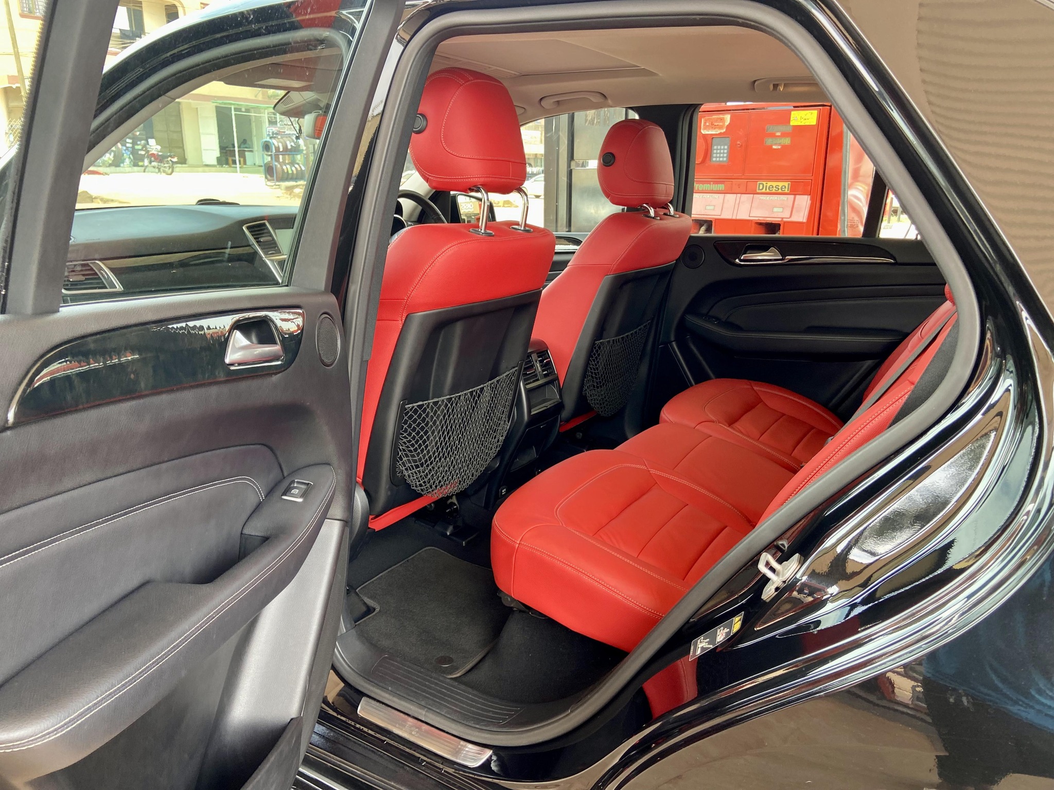 Mercedes Benz M-Class