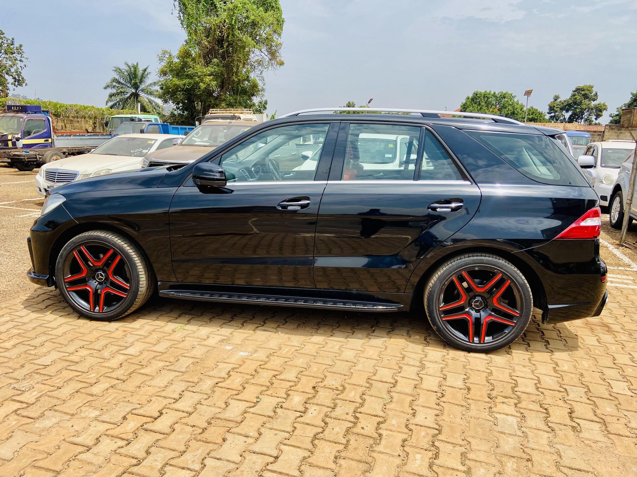 Mercedes Benz M-Class