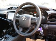 Toyota Hilux Revo Cab 2023