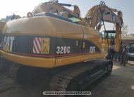 2004 CAT 320CL