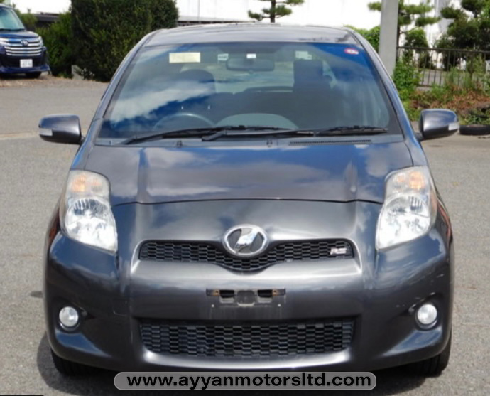 2010 TOYOTA VITZ RS PACK AT 27,000,000UGX