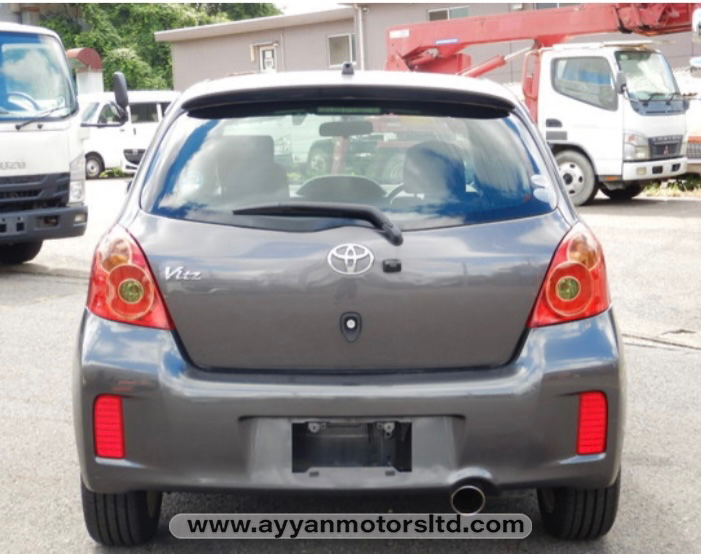 2010 TOYOTA VITZ RS PACK AT 27,000,000UGX