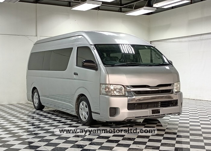2015 TOYOTA COMMUTER 2WD; CIF MOMBASA
