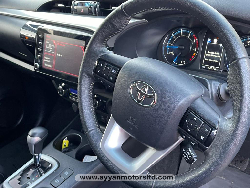 2020/9 TOYOTA HILUX Z AT 180,000,000UGX