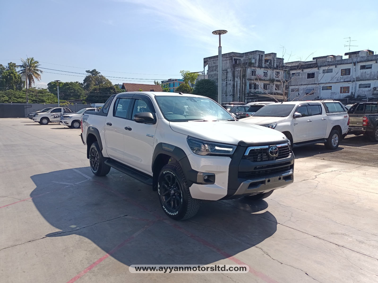 2021 TOYOTA HILUX REVO ROCCO DOUBLE CAB 4WD