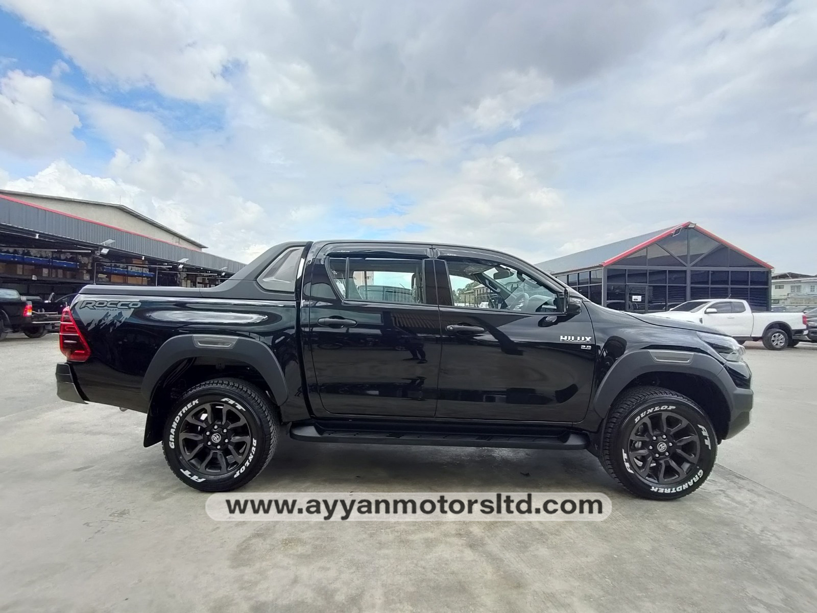 2024 TOYOTA HILUX REVO ROCCO 4WD