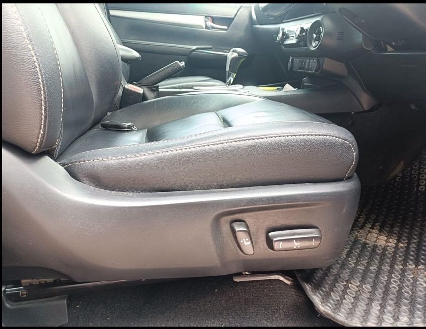 2017 TOYOTA HILUX REVO DOUBLE CAB