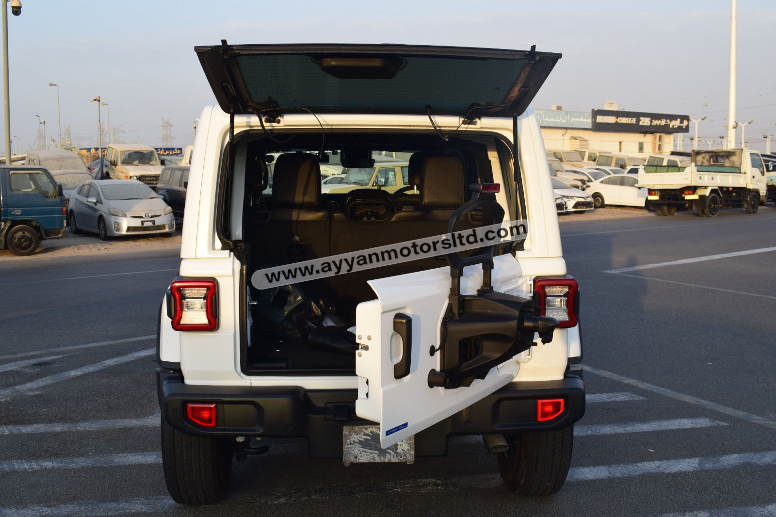 2022 Jeep Wrangler Sahara White