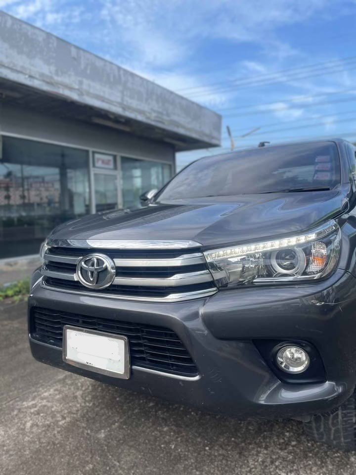 2018 Toyota Hilux Revo