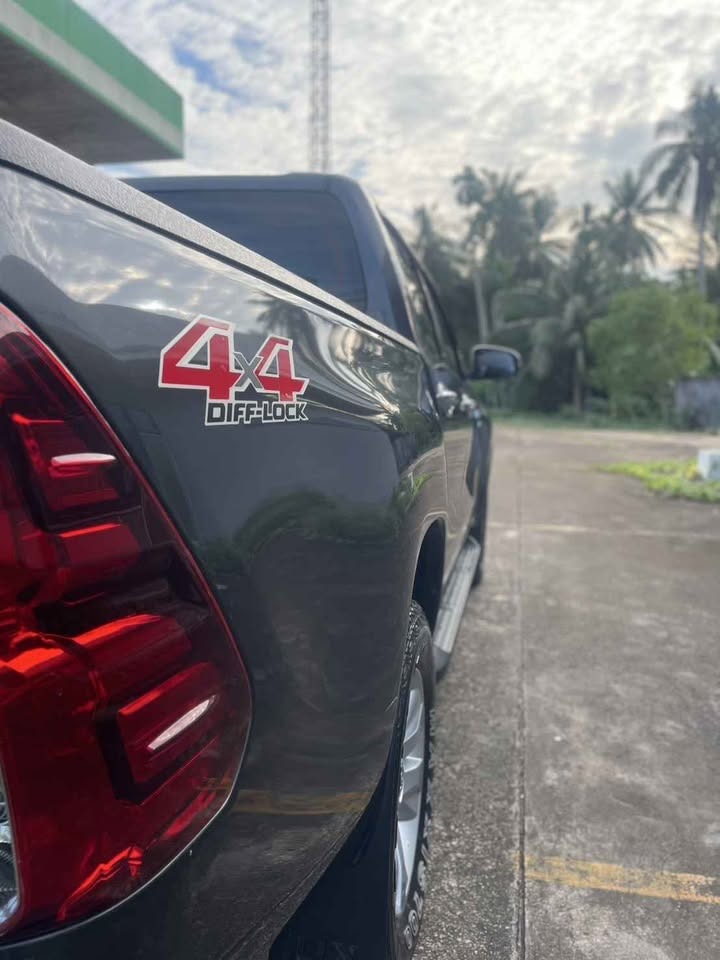 2018 Toyota Hilux Revo