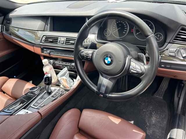 2014 BMW 5 Series 523d M Sport